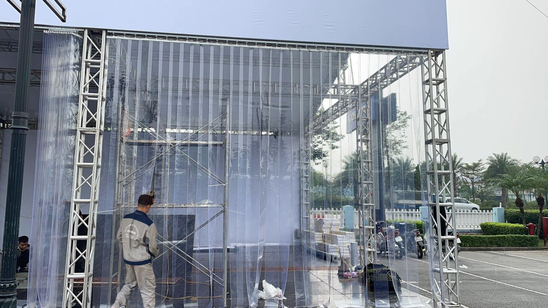 màng nhựa dùng làm rèm ngăn lạnh